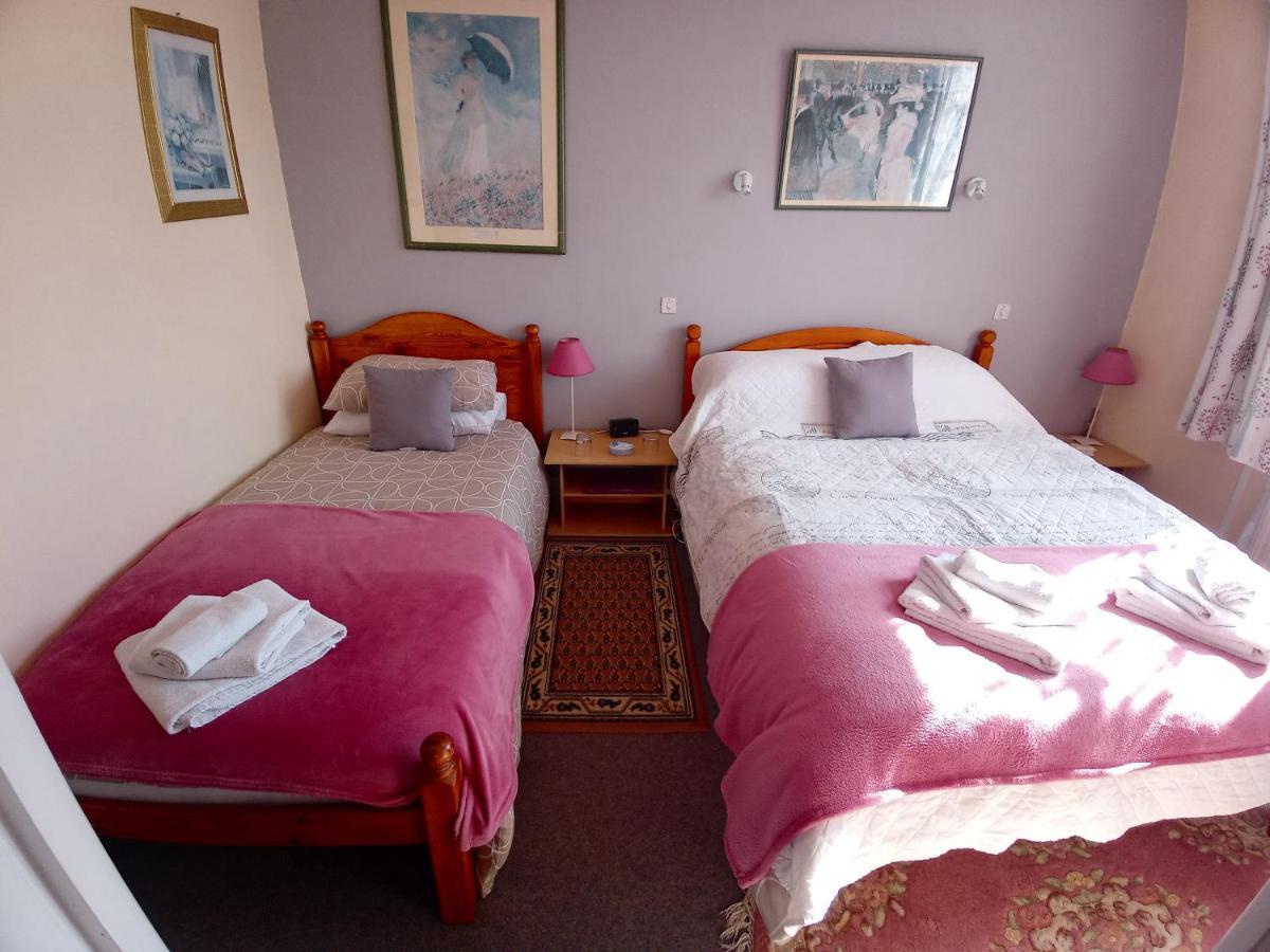 Lenard Charles Bed & Breakfast Juvigny-Val-d'Andaine エクステリア 写真
